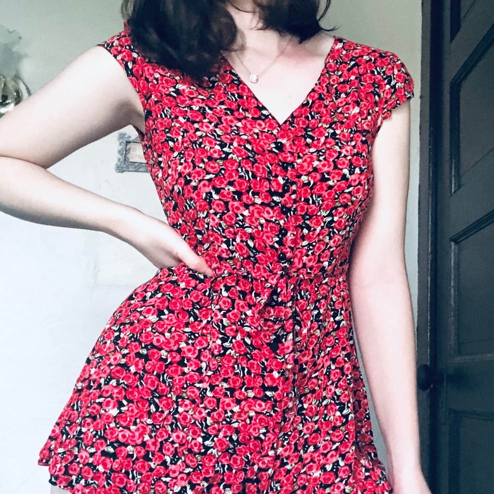 ❤️Red Floral Romper❤️